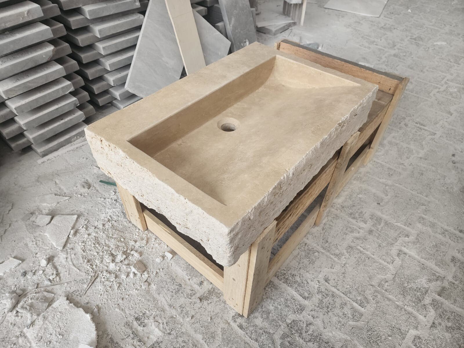 Traverten Mermer Lavabo – El Yapımı Rustic Vessel / Duvara Monte Sink - Görsel 3