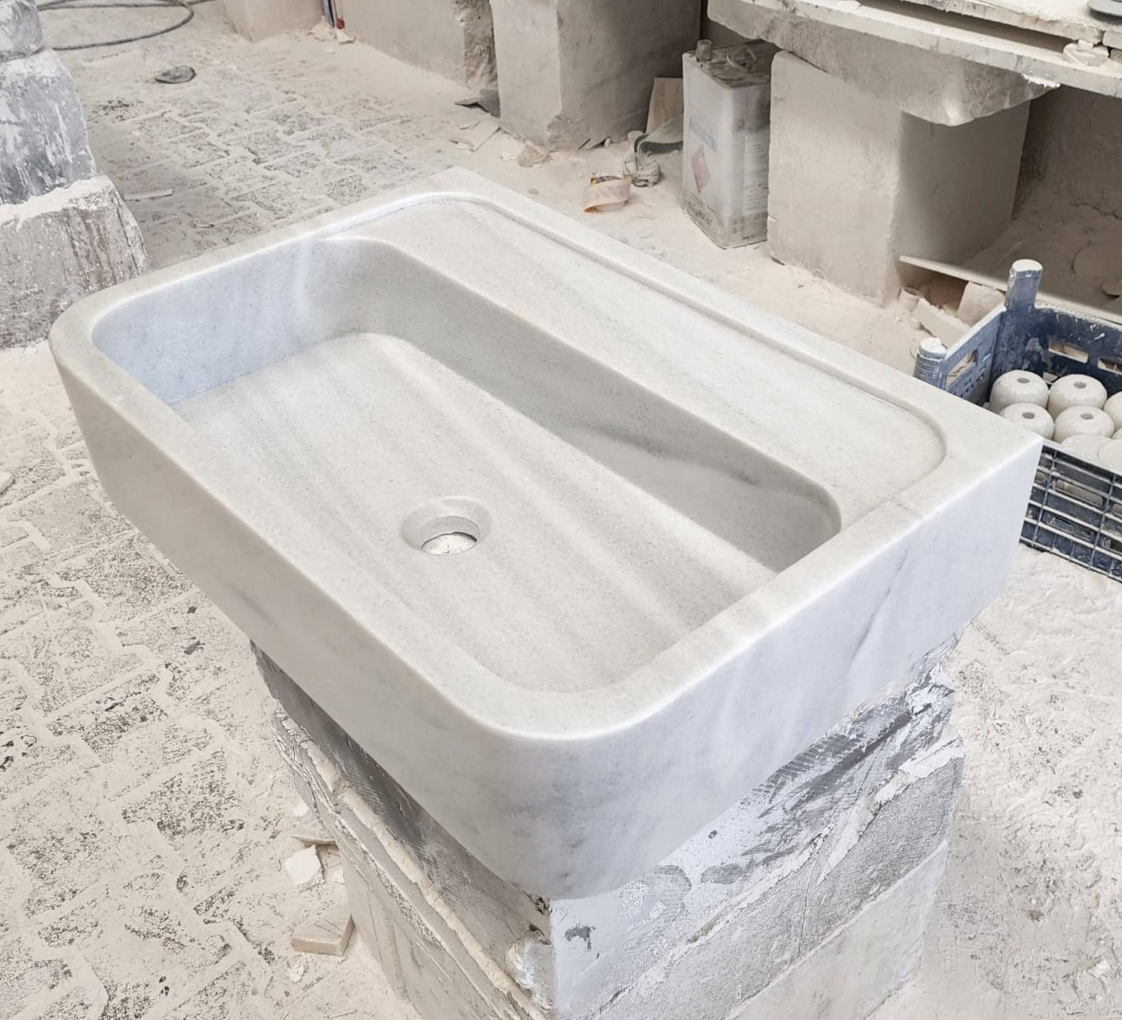 Carrara Mermer Lavabo – Dikdörtgen Form Tezgah Üstü Doğal Taş Vessel Sink (20") - Görsel 6