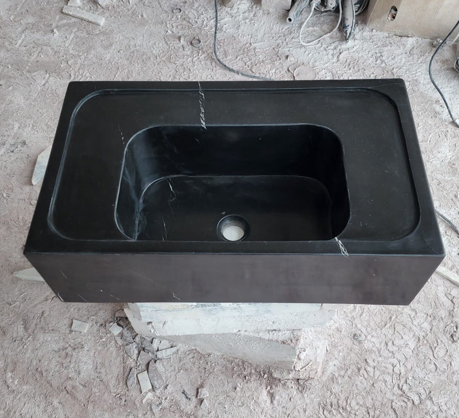 Nero Marquina Siyah Mermer Lavabo – El Yapımı Duvara Monte Modern Vessel - Görsel 3