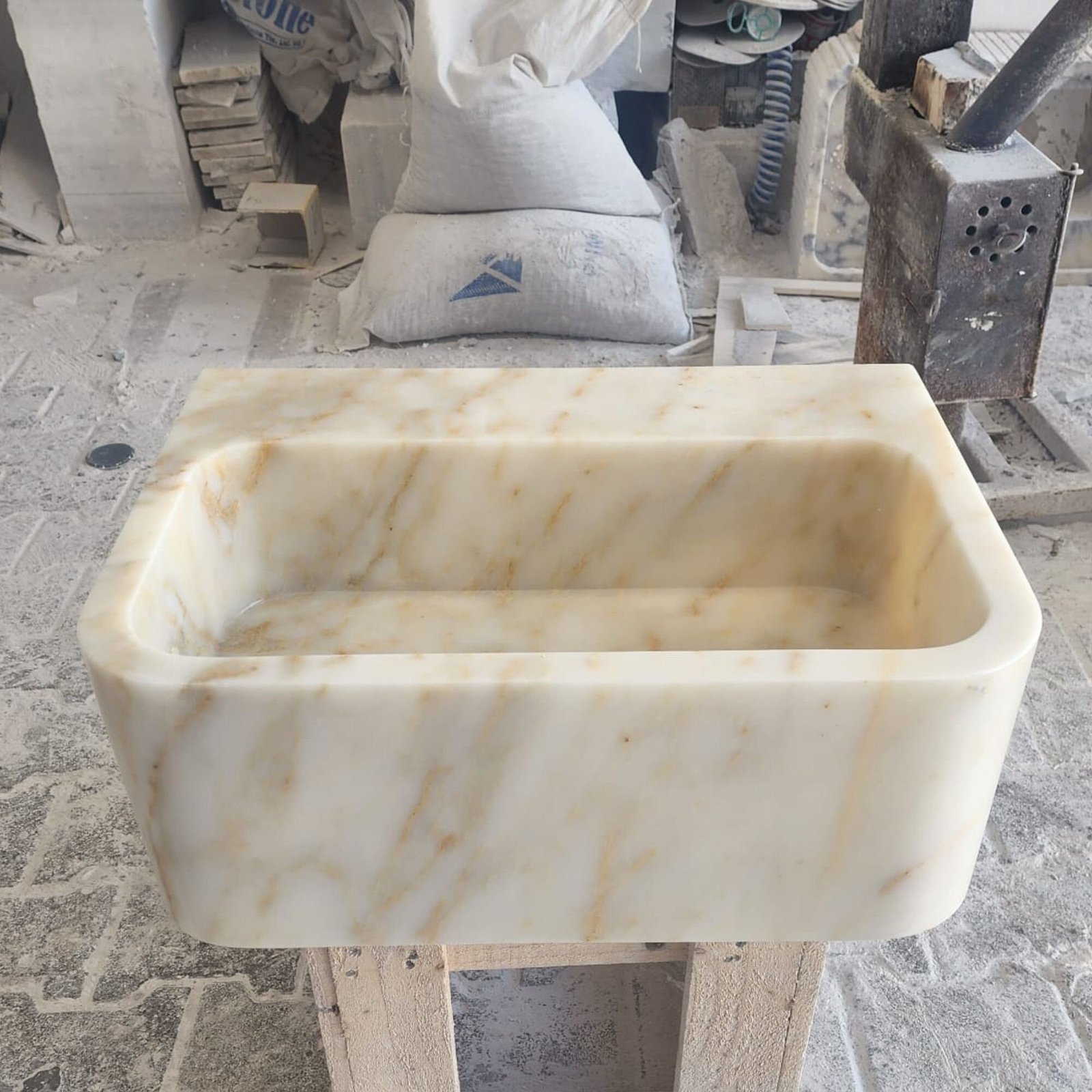 Calacatta Gold Mermer Lavabo – Dikdörtgen Parlak Yüzey Modern Vanity - Görsel 2