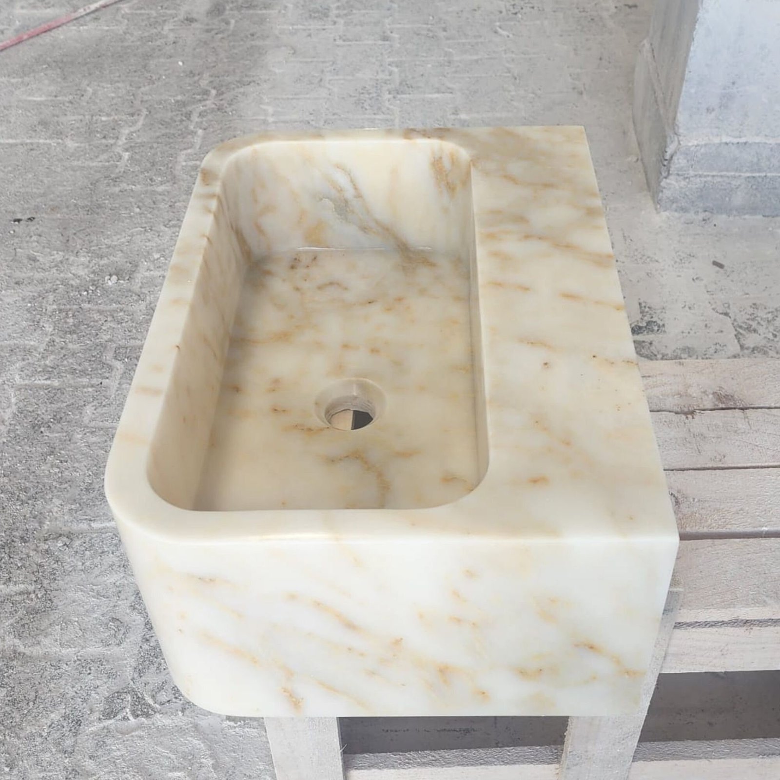 Calacatta Gold Mermer Lavabo – Dikdörtgen Parlak Yüzey Modern Vanity - Görsel 5