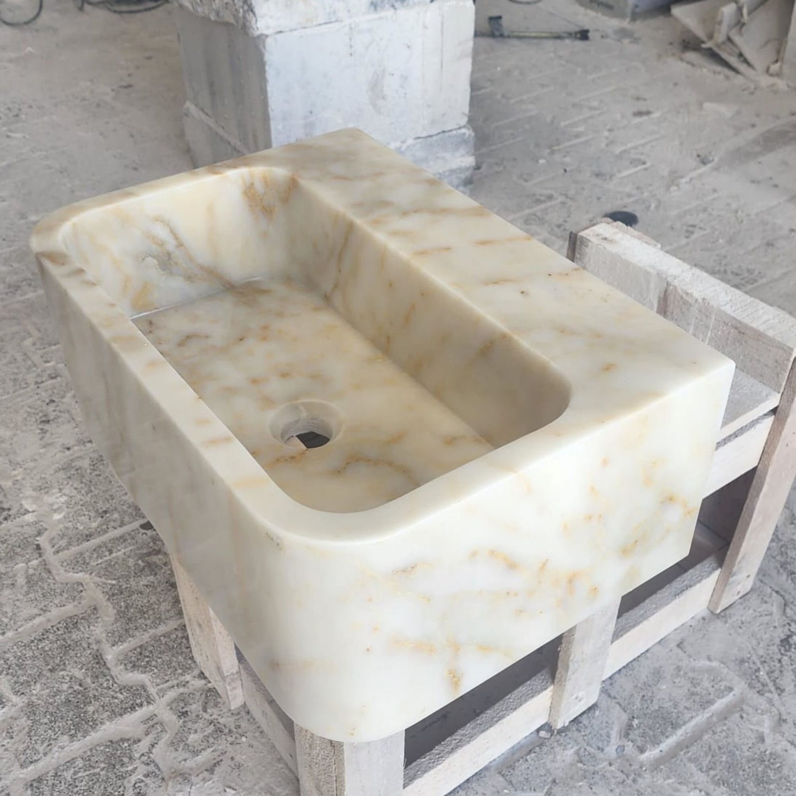 Calacatta Gold Mermer Lavabo – Dikdörtgen Parlak Yüzey Modern Vanity - Görsel 6