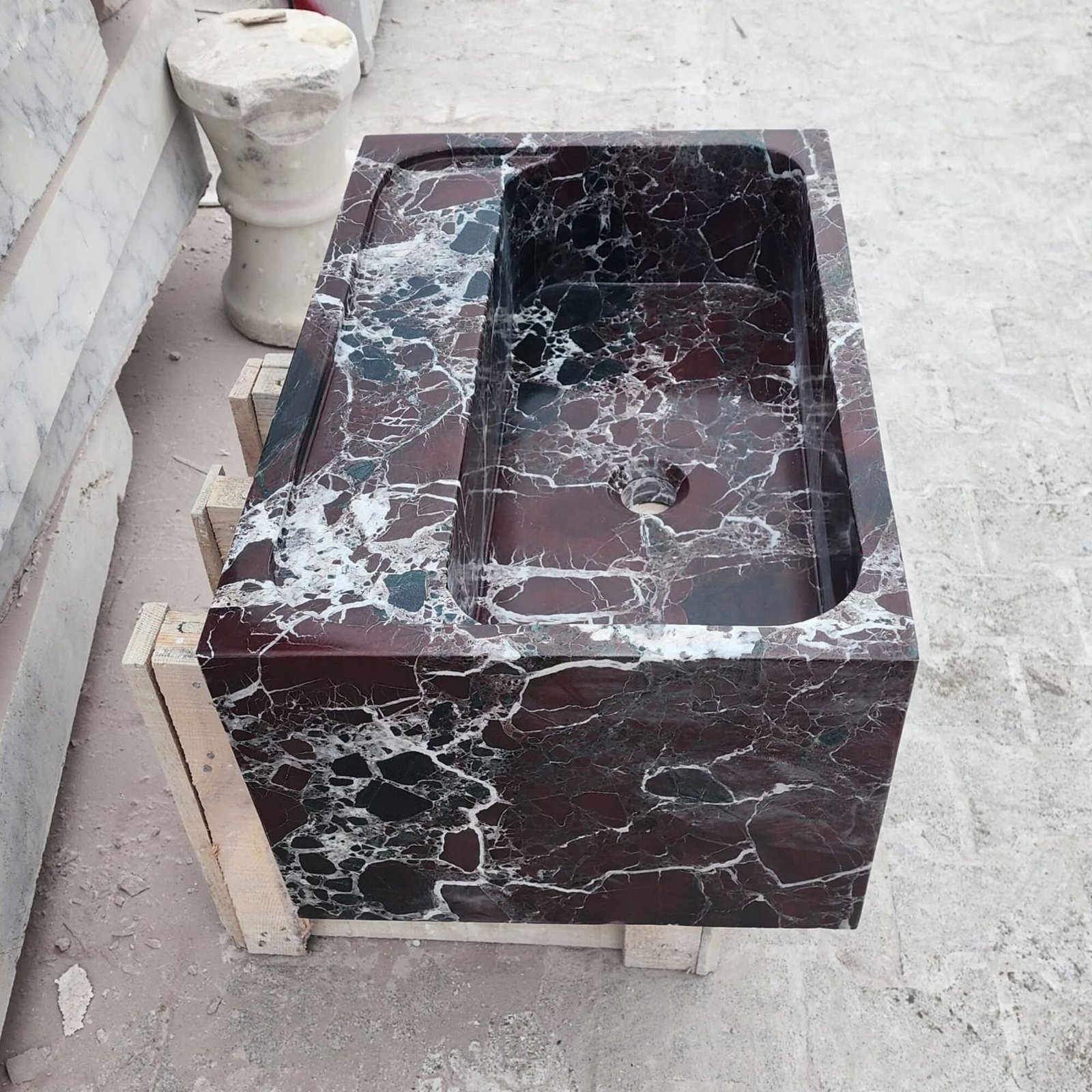 Rossa Levanto Kırmızı Mermer Lavabo – El Yapımı Farmhouse Lüks Basin - Görsel 5