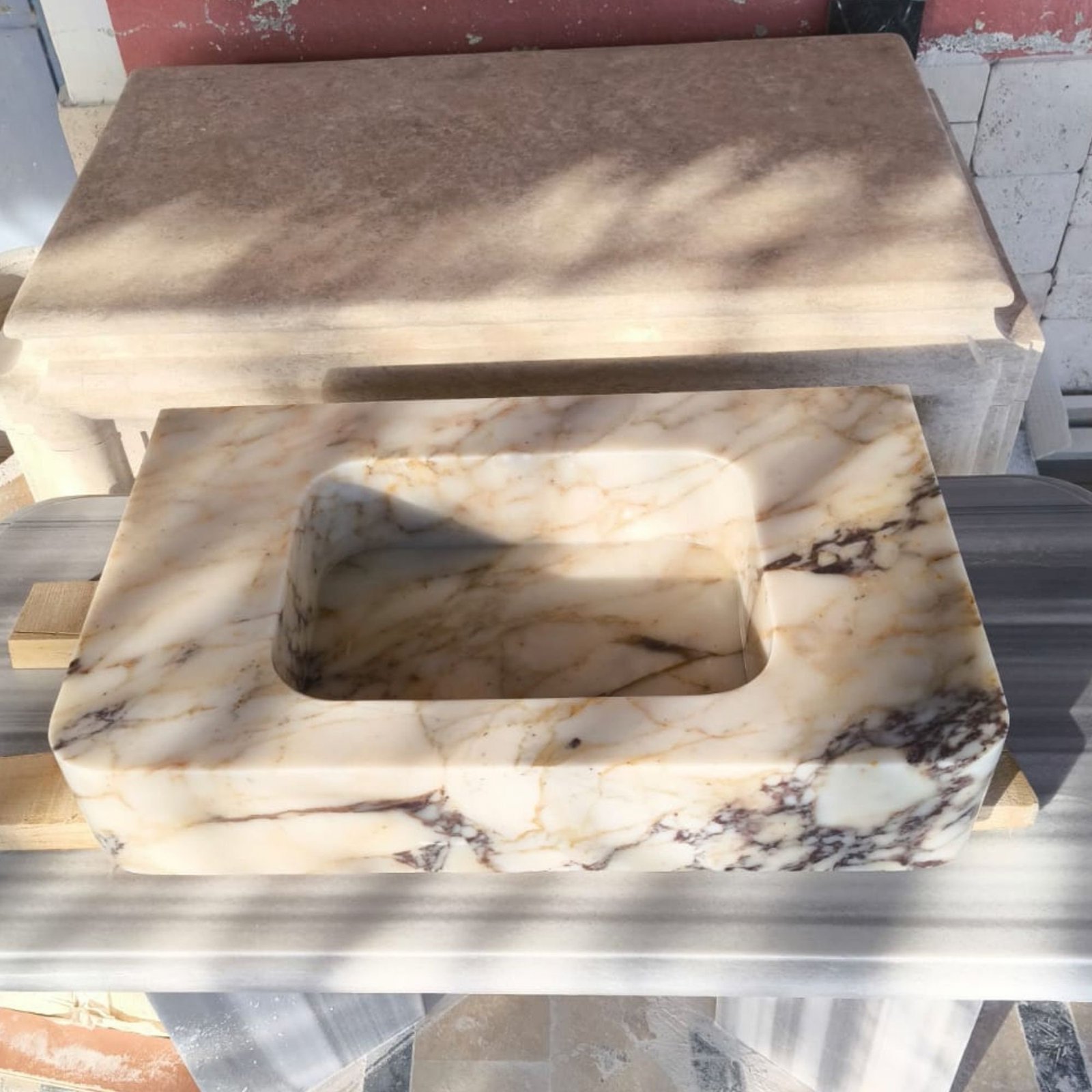 Calacatta Gold Mermer Lavabo – Doğal Taş Lüks Banyo Tezgahı (32x20) - Görsel 3