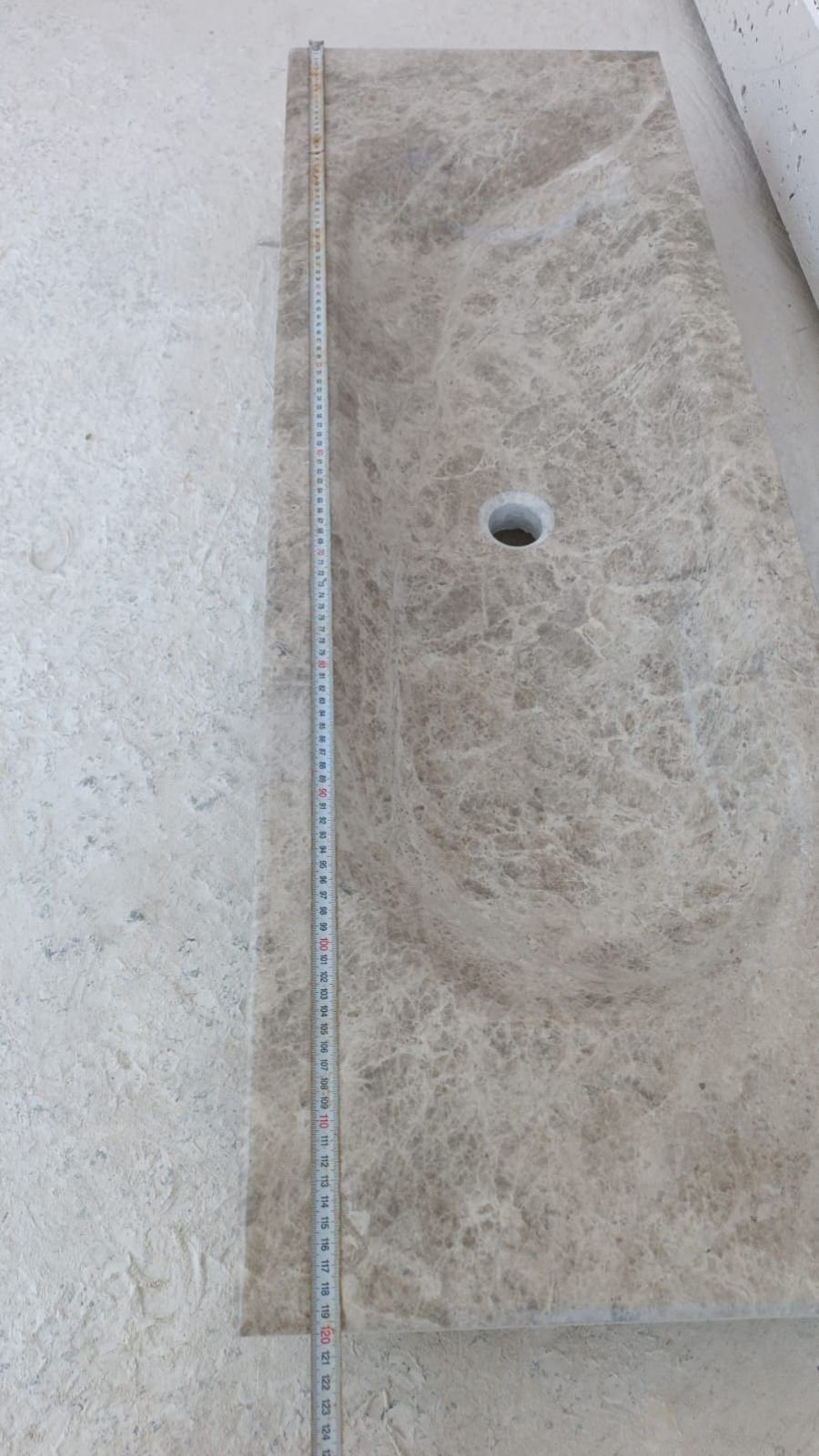 Tundra Grey Mermer Lavabo – Geniş Form Modern Tezgah Üstü Vessel Sink (47") - Görsel 7