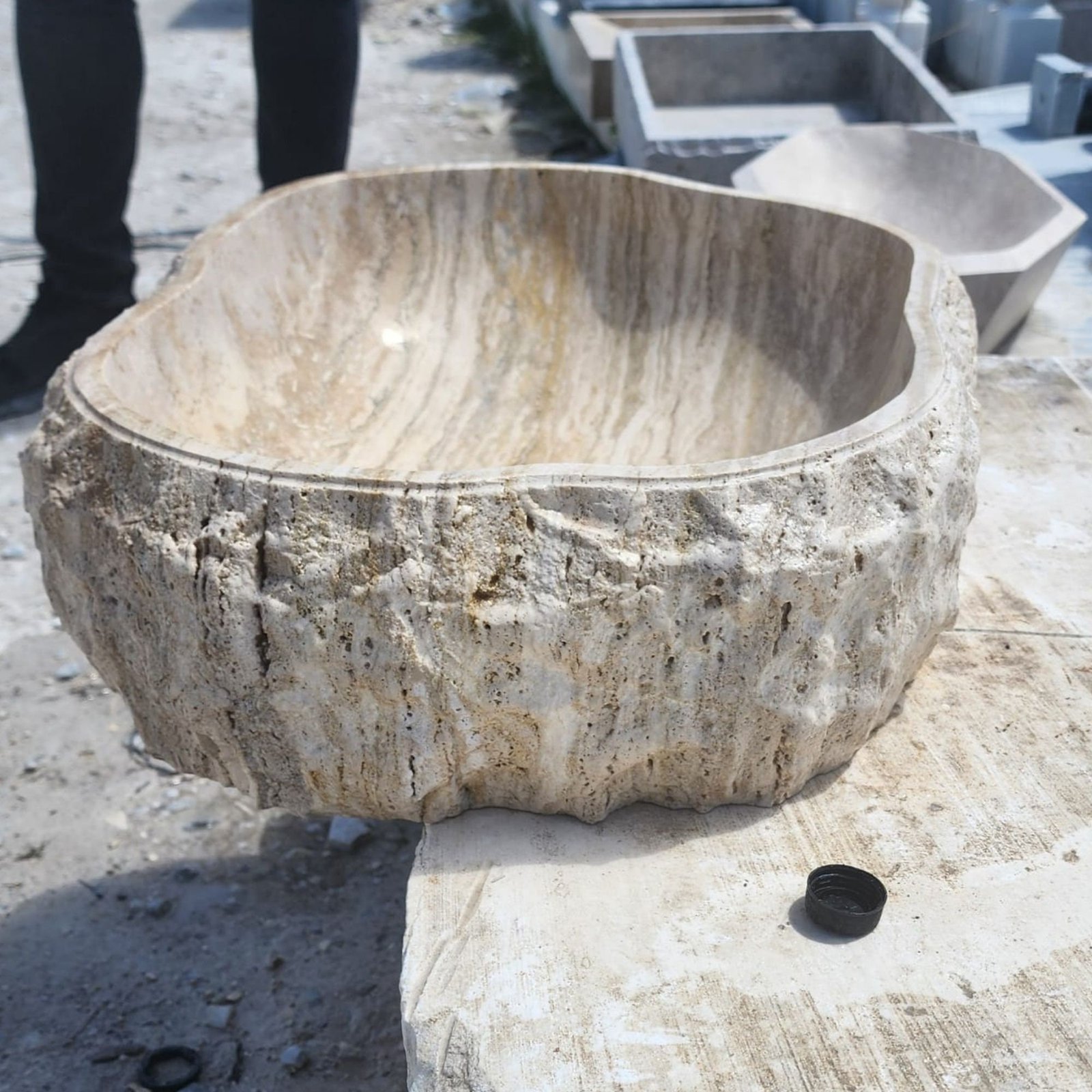 Traverten Mermer Lavabo – Doğal Formlu El Yapımı Rustic Vessel Basin - Görsel 5