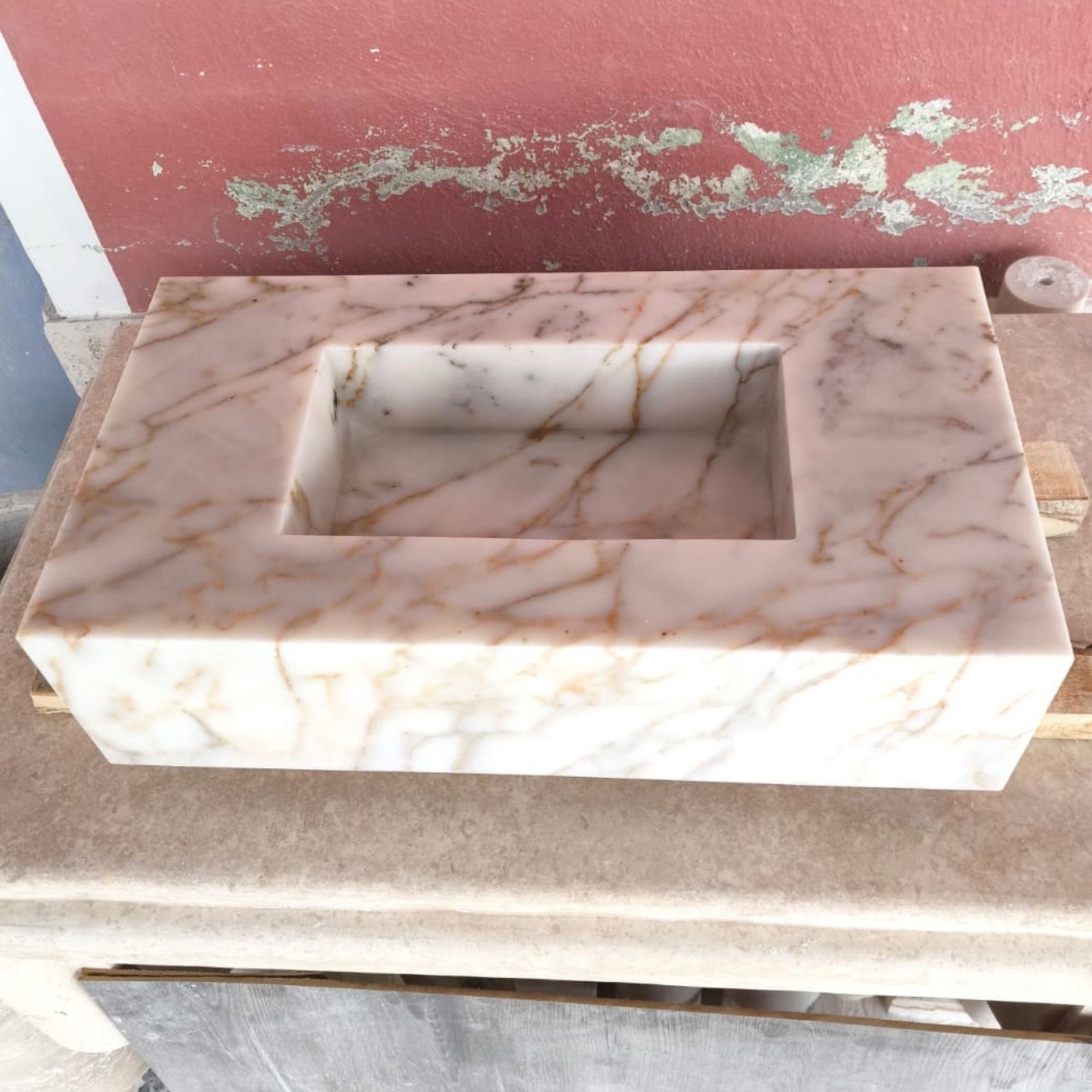 Calacatta Gold Mermer Lavabo – Duvara Monte Lüks Doğal Taş Vanity - Görsel 3
