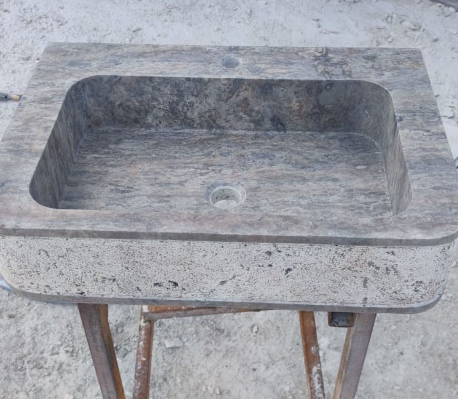 Traverten Mermer Lavabo – El Yapımı Yuvarlatılmış Köşe Farmhouse Sink - Görsel 3