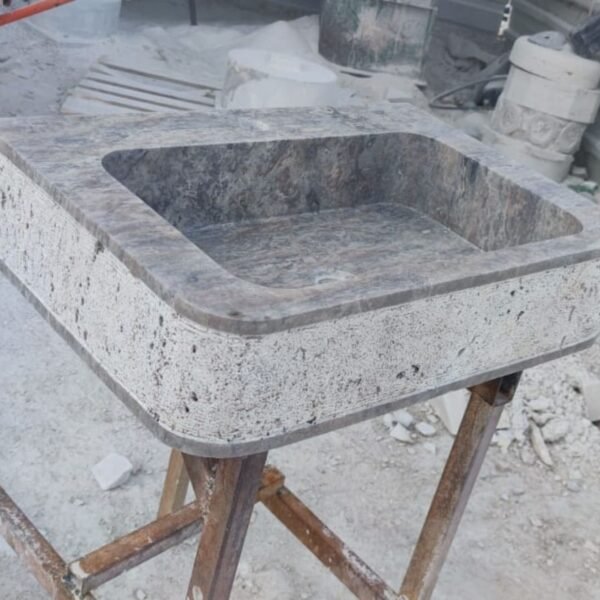 Traverten Mermer Lavabo – El Yapımı Yuvarlatılmış Köşe Farmhouse Sink