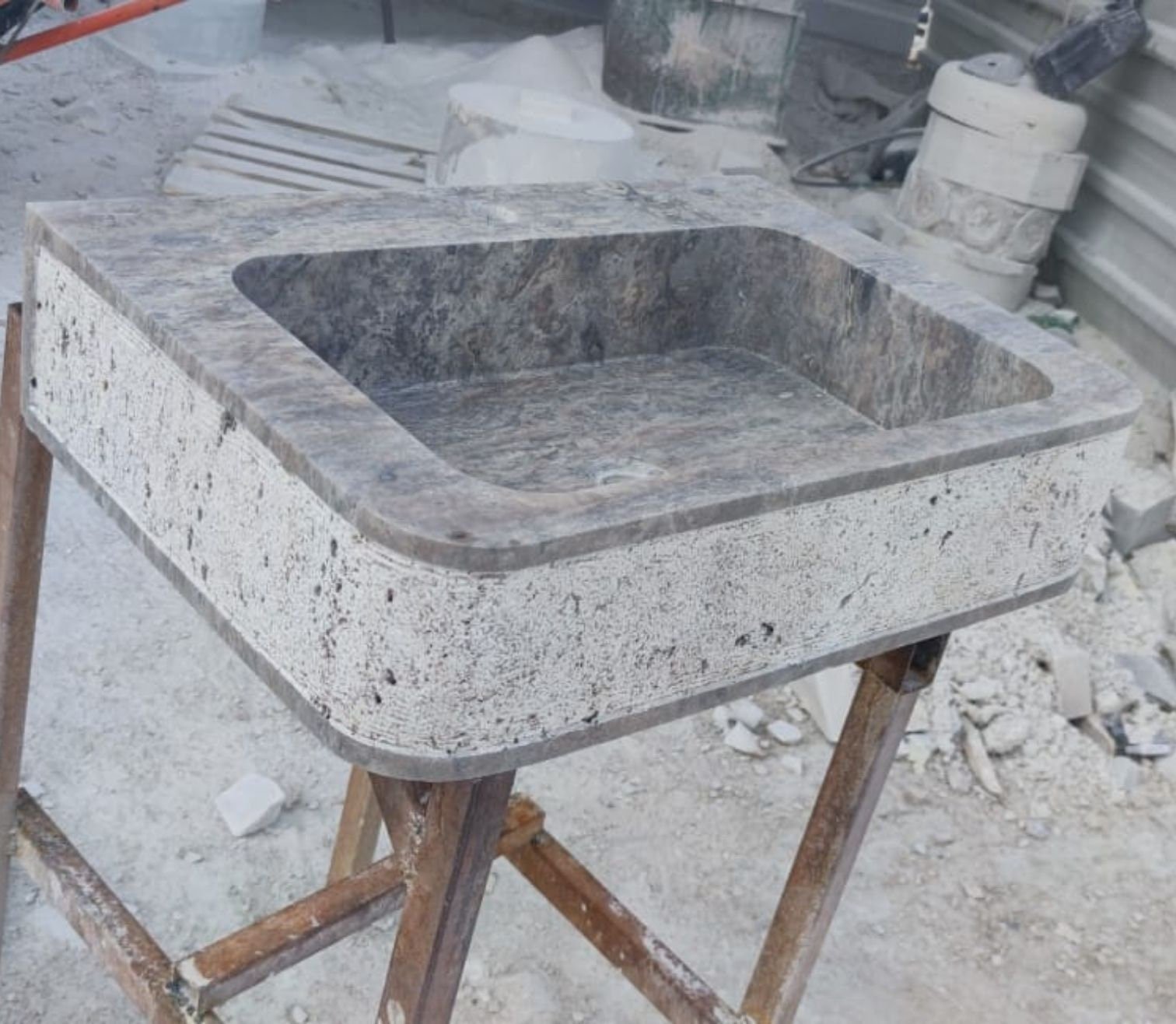 Traverten Mermer Lavabo – El Yapımı Yuvarlatılmış Köşe Farmhouse Sink - Görsel 4