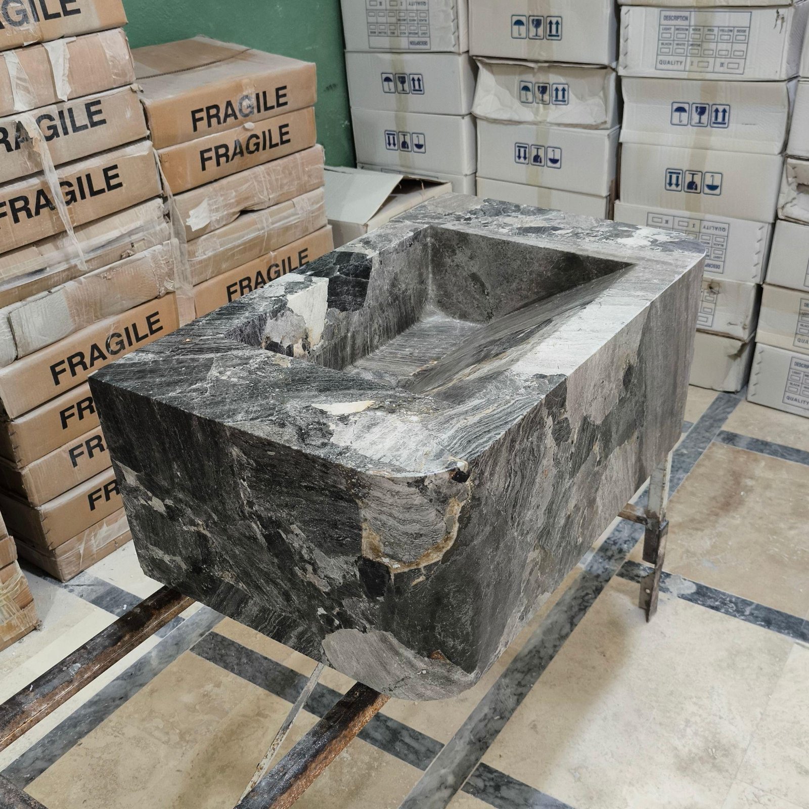 Gri Mermer Duvara Monte Lavabo – El Yapımı Modern Banyo Vanity Basin - Görsel 3