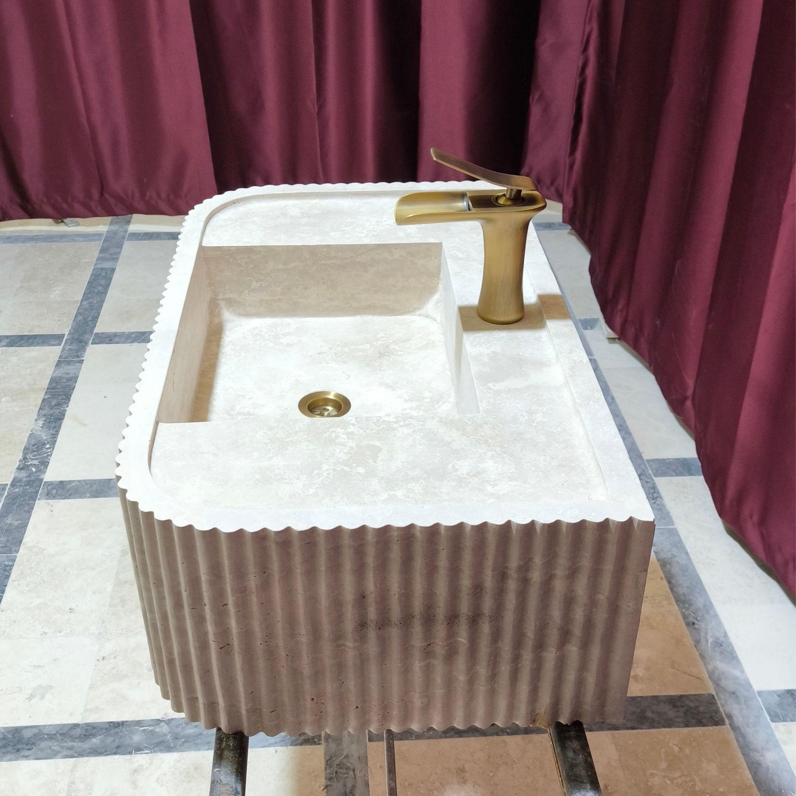 Rustik Traverten Mermer Lavabo – Fluted (Kanallı) Duvara Monte Vanity - Görsel 5