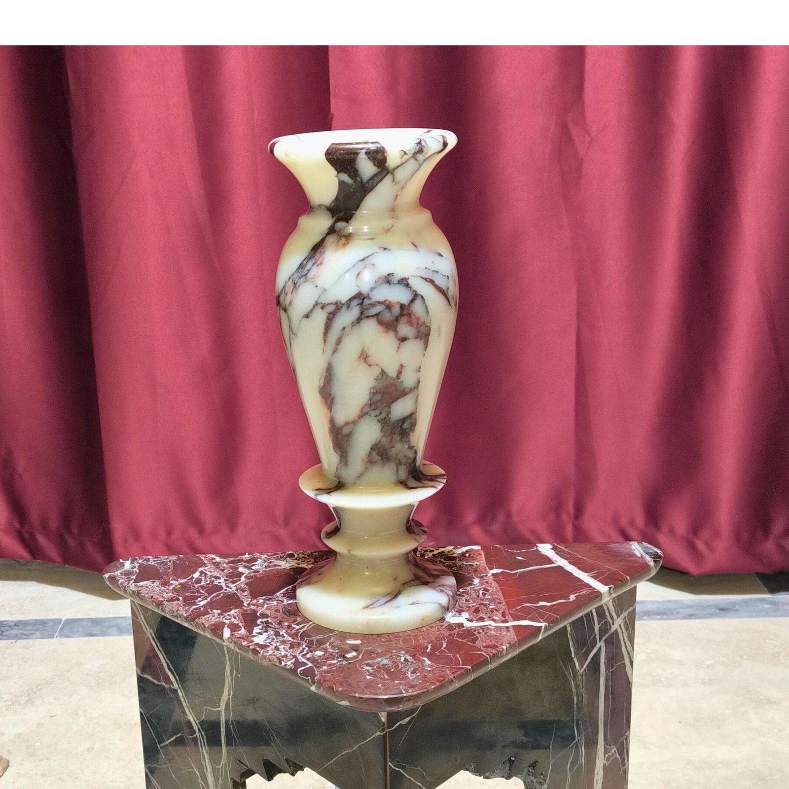 Calacatta Viola Mermer Vazo – Silindirik Formda Lüks Doğal Taş Çiçeklik (35 cm) - Görsel 2