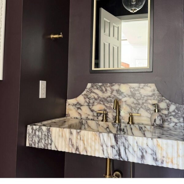 Calacatta Viola Mermer Lavabo – Duvara Monte (Floating) Lüks Stone Vanity