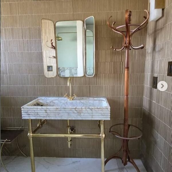 Calacatta Viola Mermer Lavabo – Duvara Monte Lüks Vanity