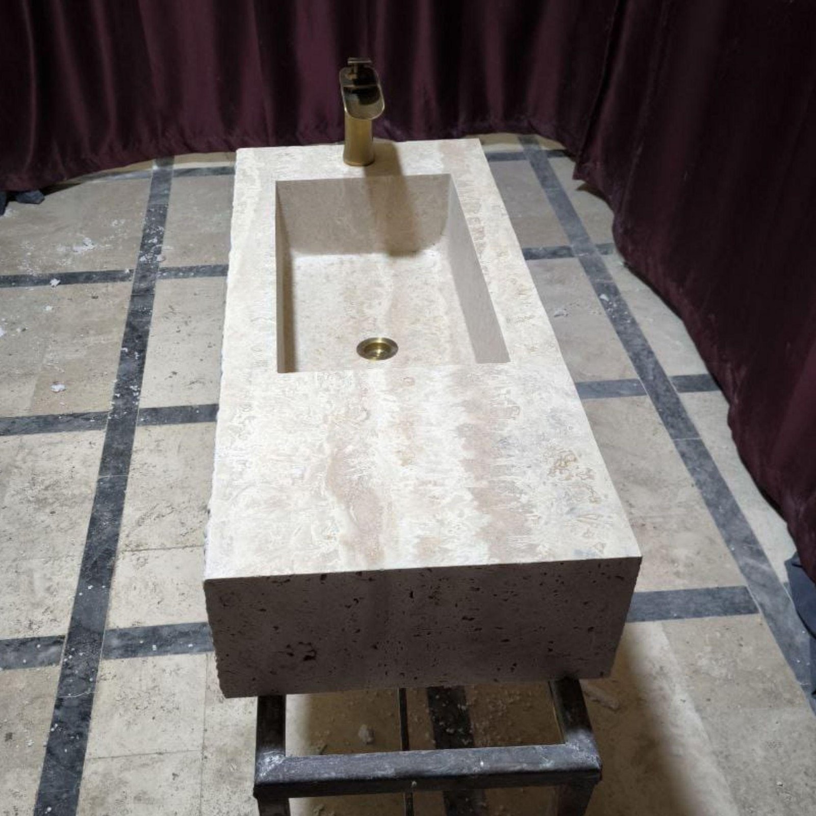 Doğal Traverten Duvara Monte Lavabo – Blasted Yüzey Modern Taş Vanity - Görsel 8