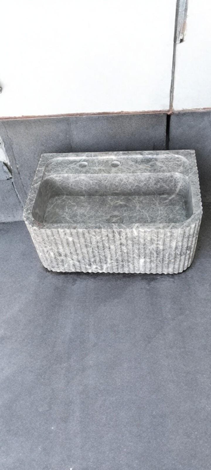 Tundra Grey Mermer Lavabo – Yivli (Fluted) Modern Doğal Taş Banyo Lavabosu - Görsel 5