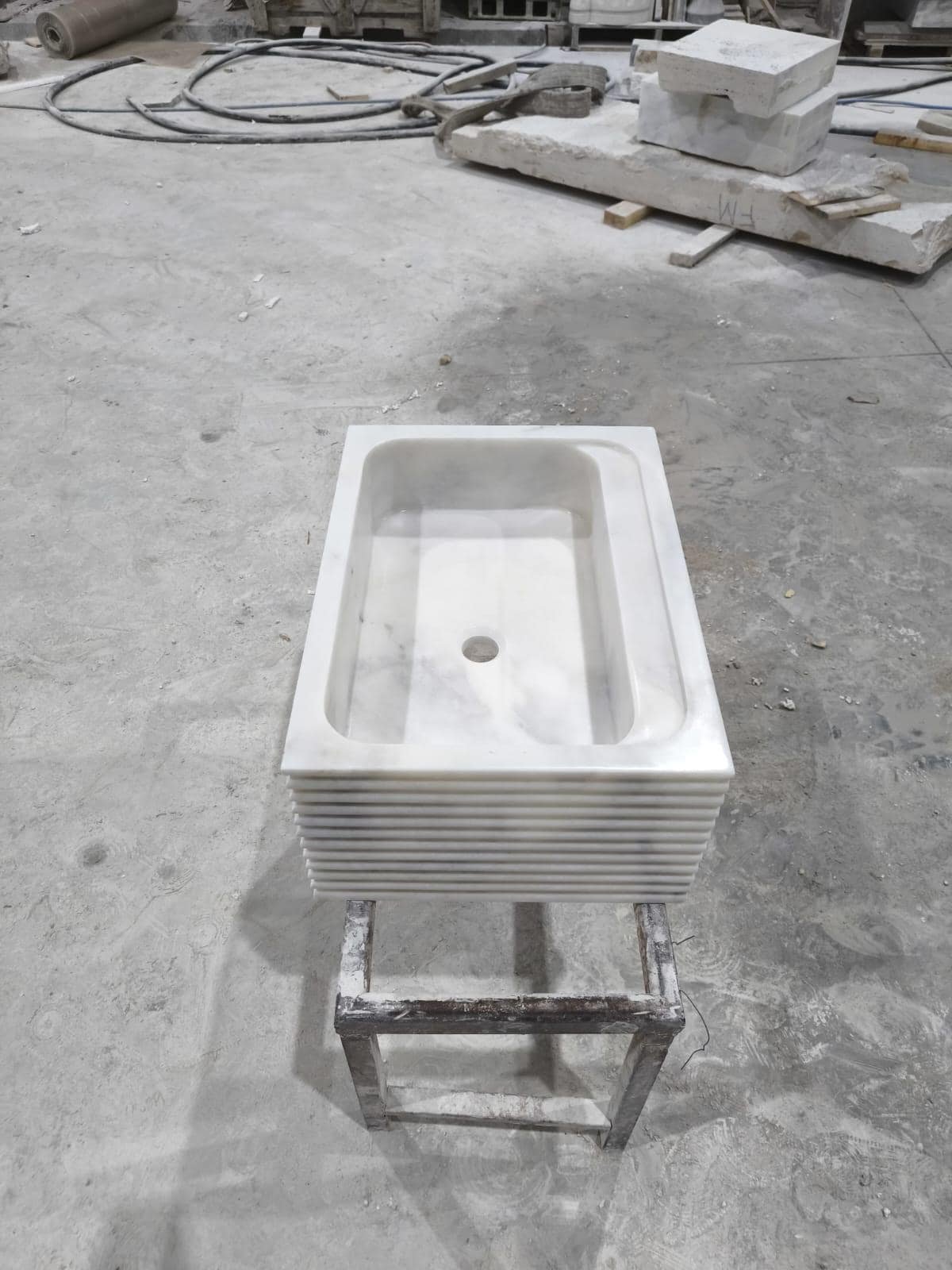 Beyaz Mermer Lavabo – Dikdörtgen Tezgah Üstü Parlak Taş Basin - Görsel 7