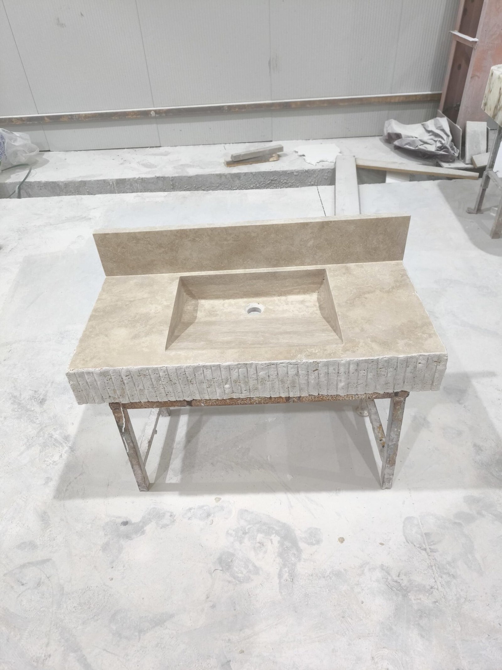 Traverten Mermer Lavabo – Backsplash’lı Duvara Monte Dikdörtgen Vanity - Görsel 6