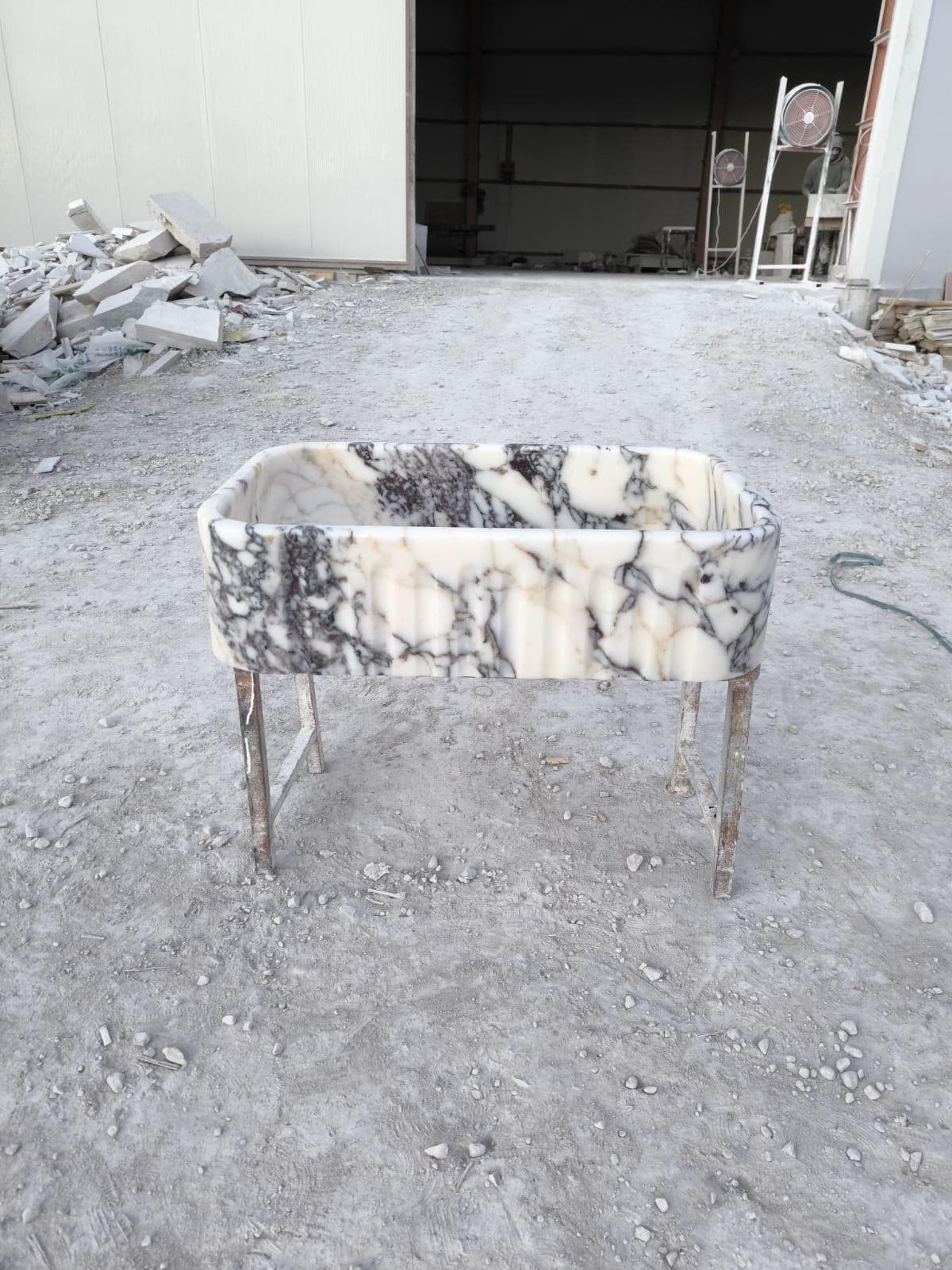 Calacatta Viola Mermer Evye – El Oyma Apron Front (Farmhouse) Lüks Mutfak Lavabosu - Görsel 6