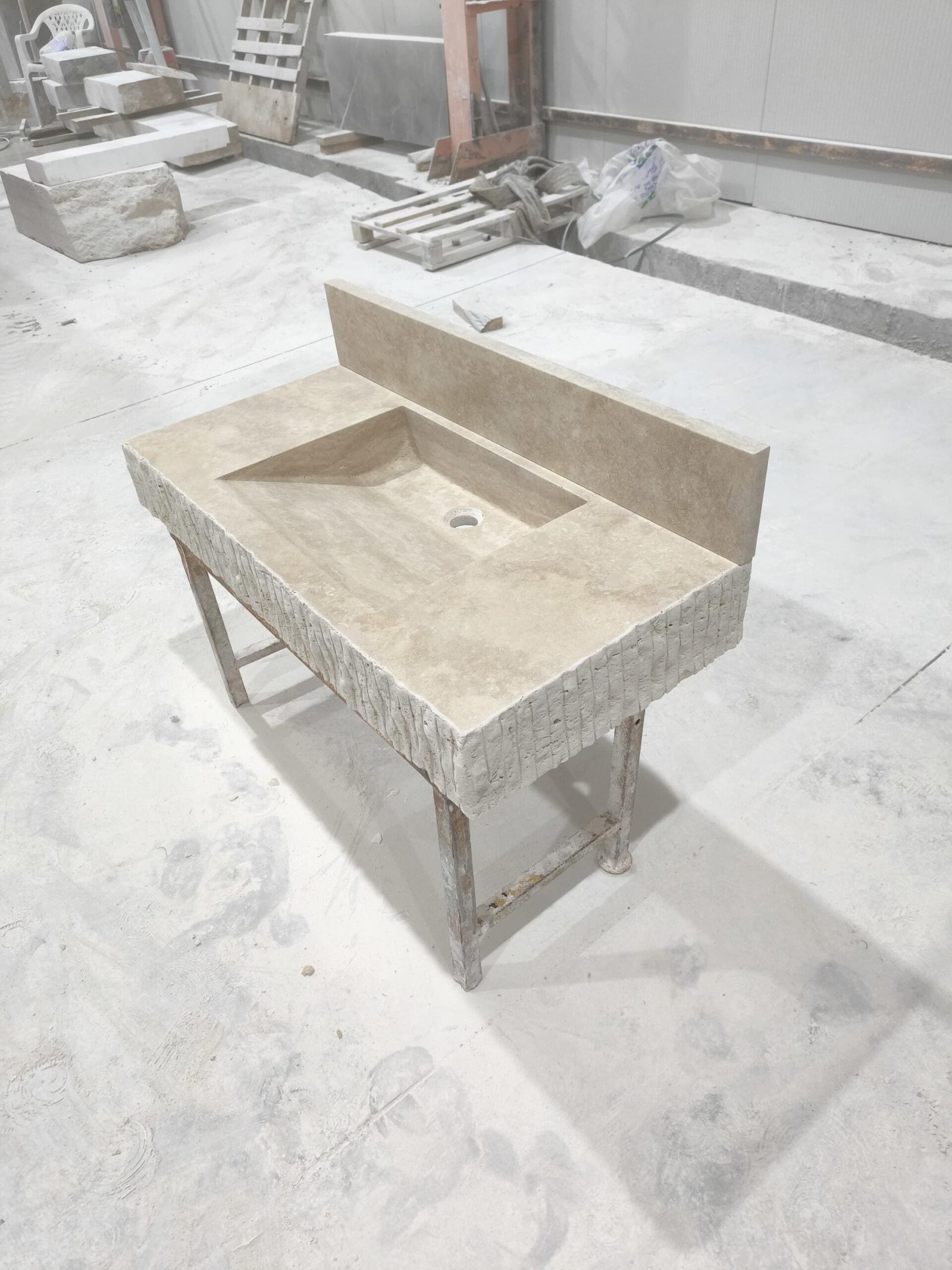 Traverten Mermer Lavabo – Backsplash’lı Duvara Monte Dikdörtgen Vanity - Görsel 3