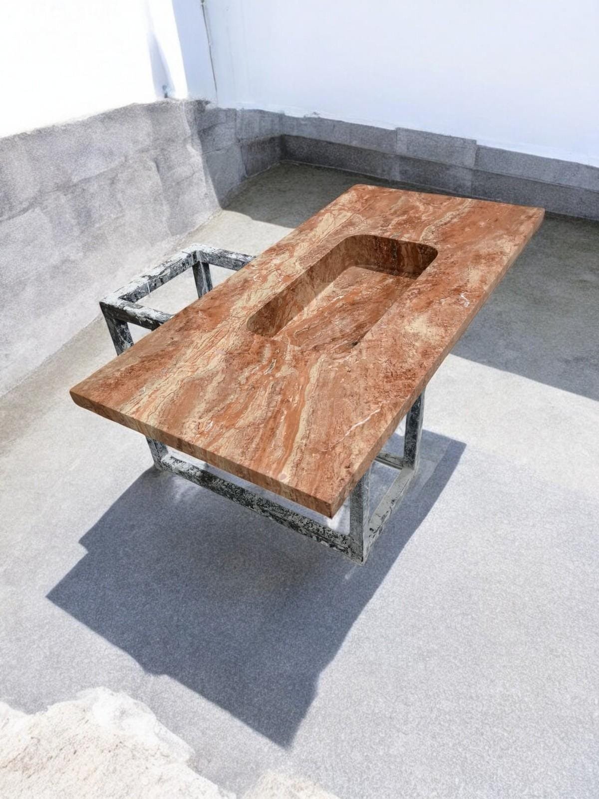 Kırmızı Traverten Lavabo – El Yapımı Rustik Banyo Tezgahı (22x44x5”) - Görsel 5