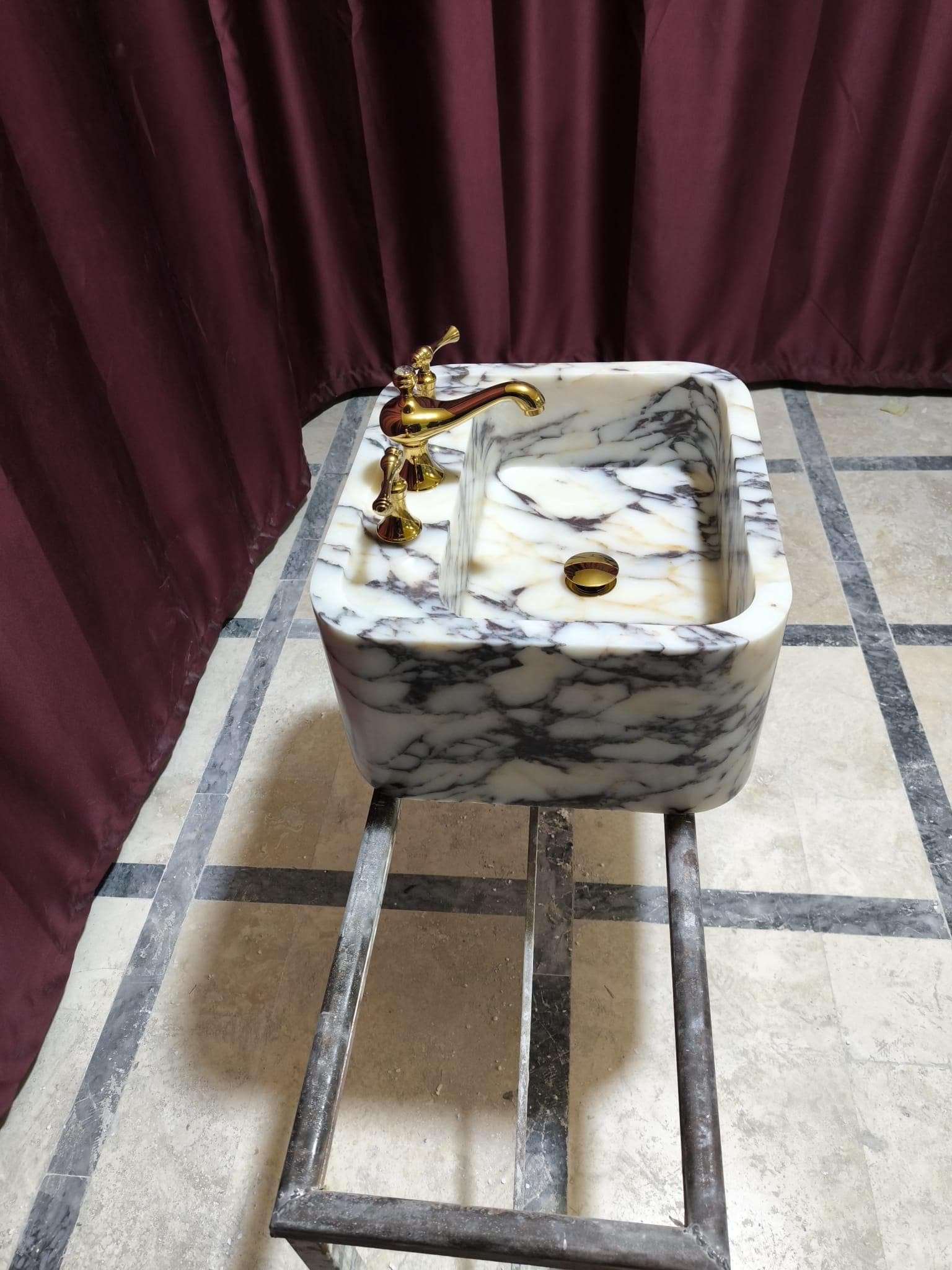 Calacatta Viola Mermer Lavabo – El Oyma Tezgah Üstü Lüks Vanity Basin - Görsel 7