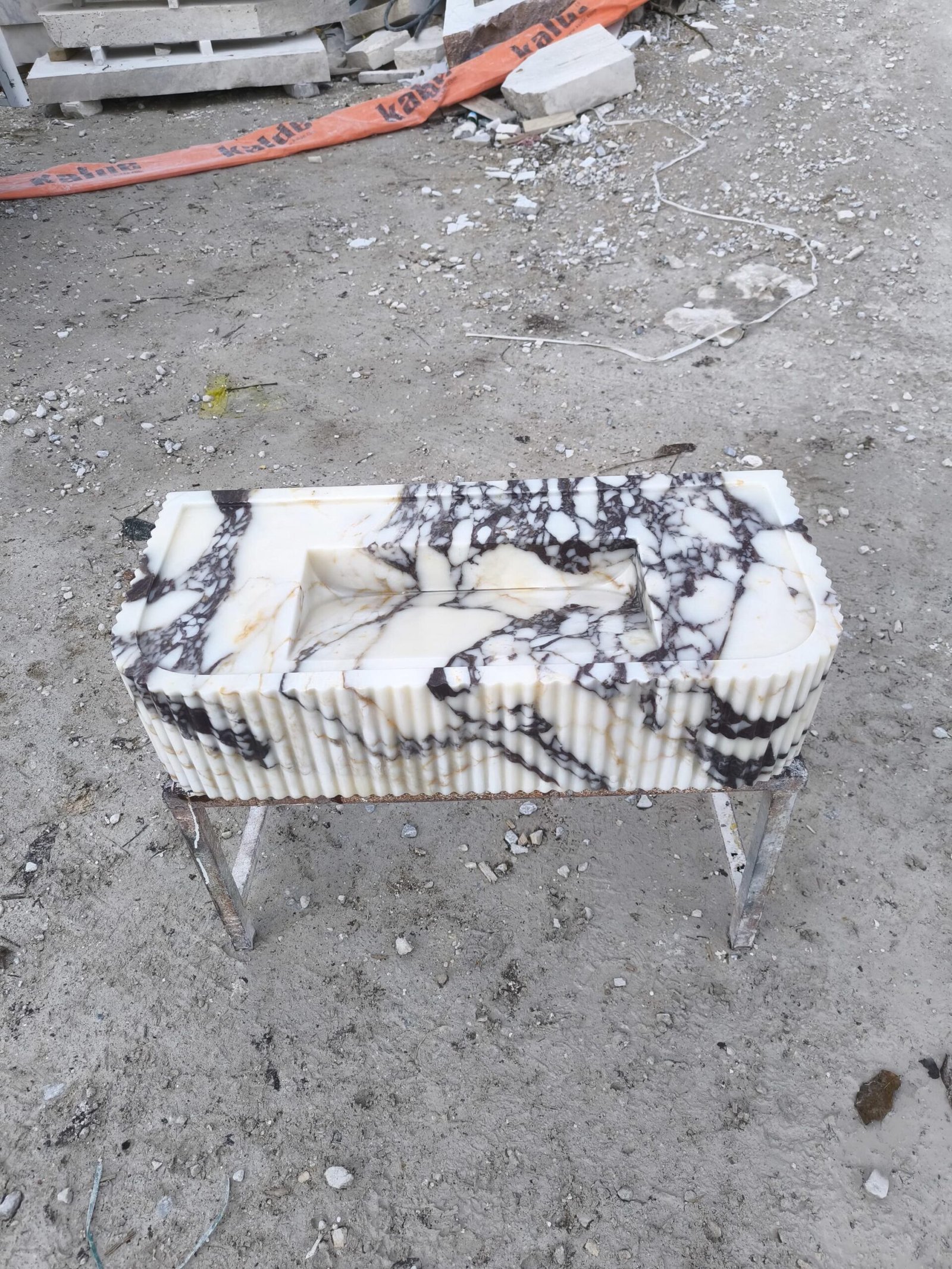 Calacatta Viola Mermer Lavabo – Dikdörtgen Modern Vessel Sink (33") - Görsel 8