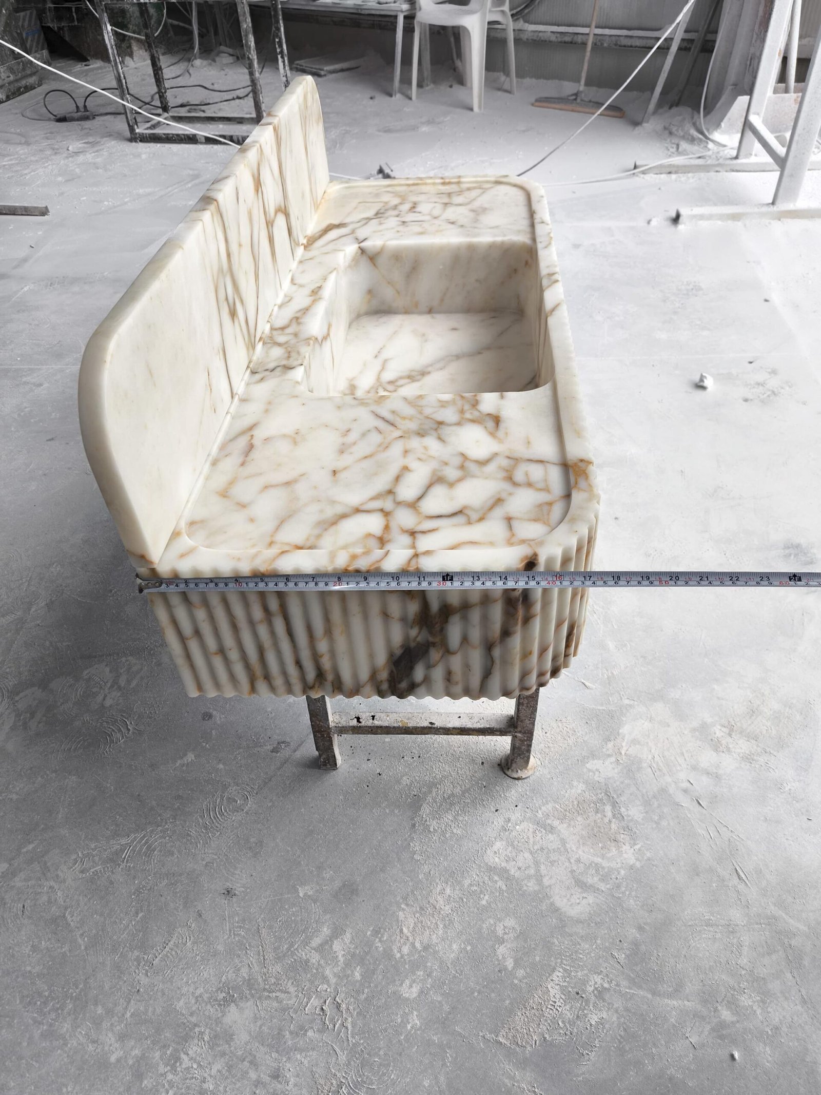 Calacatta Gold Mermer Lavabo – Sırt Panelli El Yapımı Lüks Banyo Tezgahı - Görsel 7