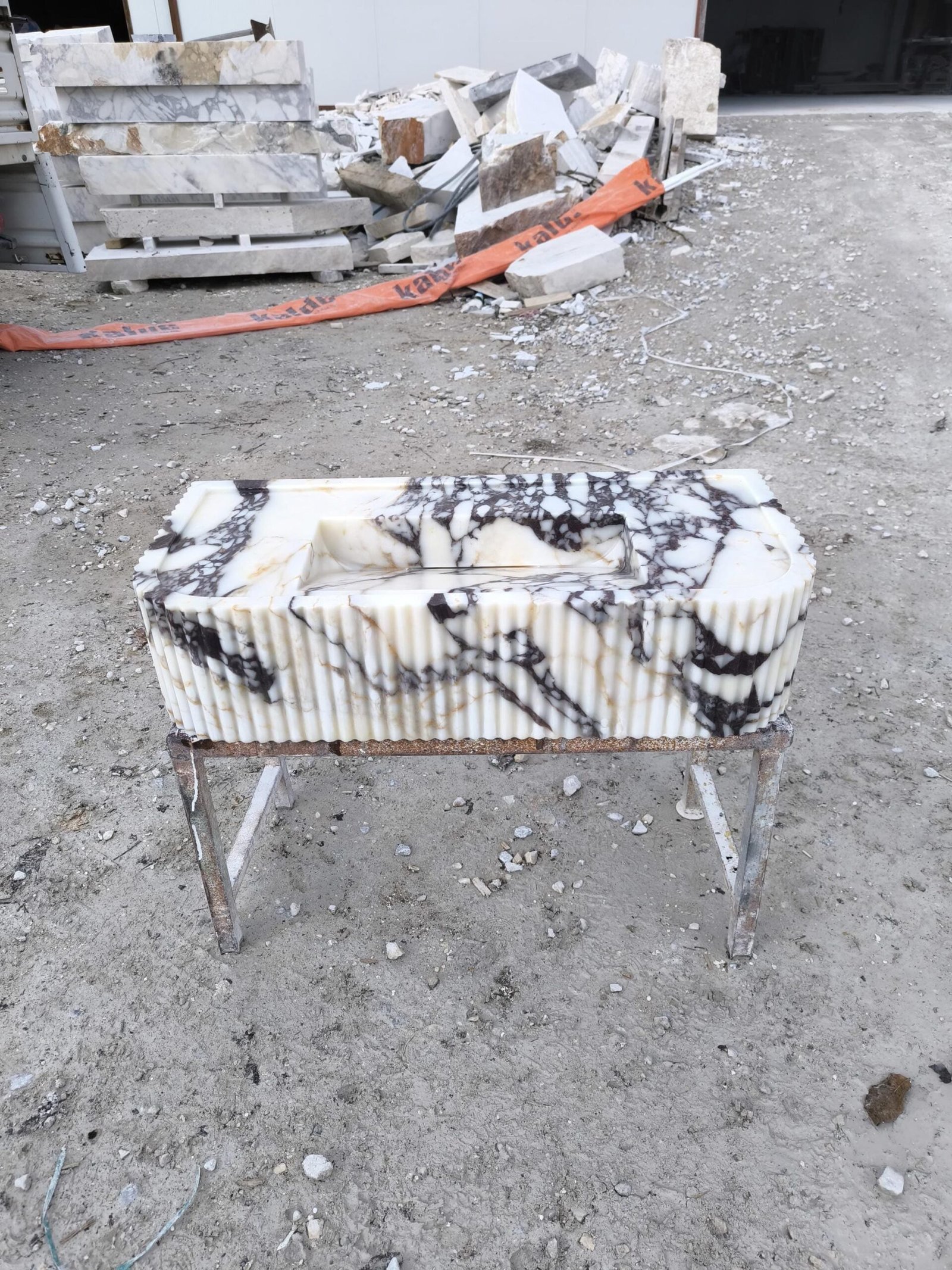 Calacatta Viola Mermer Lavabo – Dikdörtgen Modern Vessel Sink (33") - Görsel 2