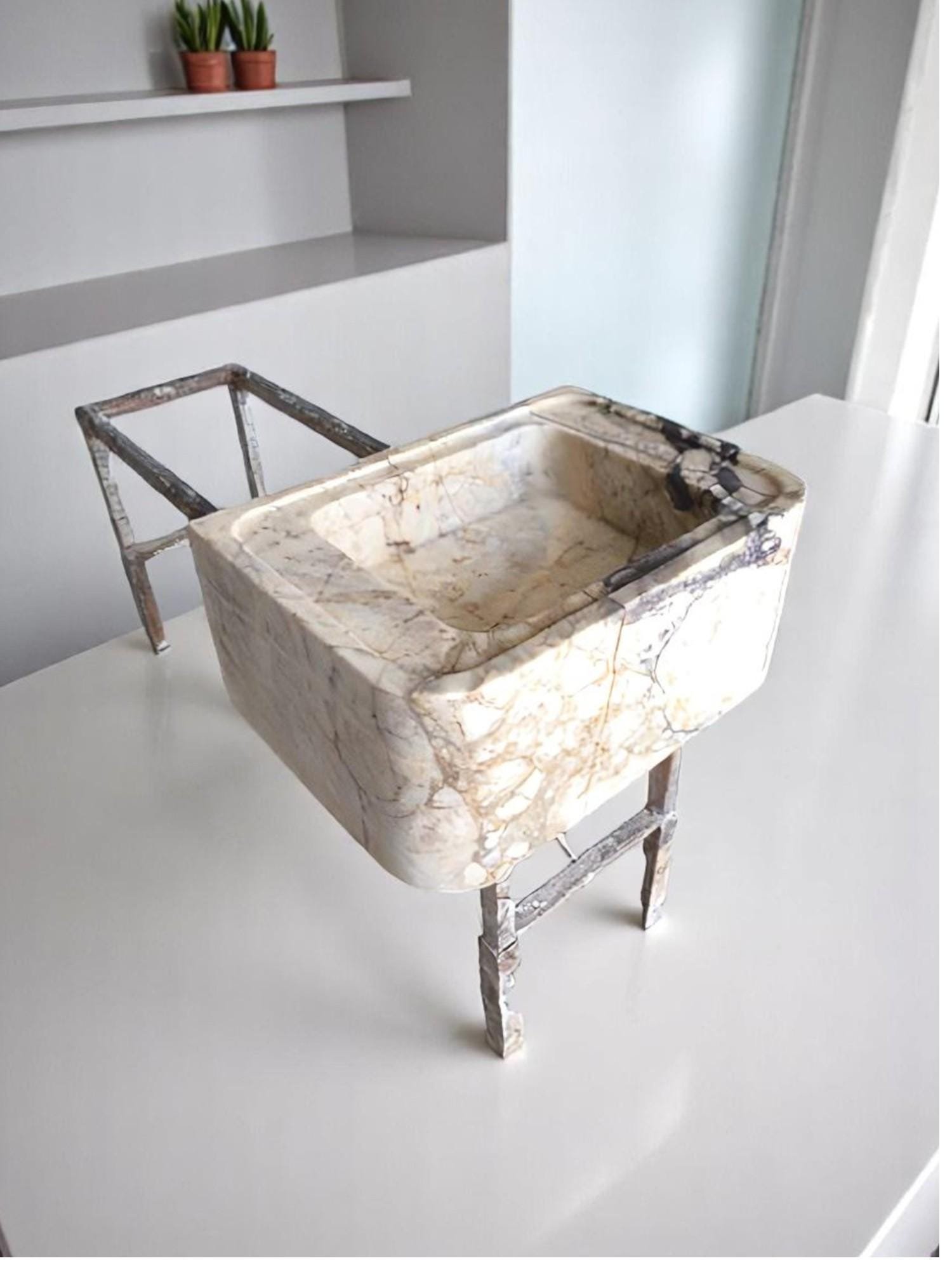Calacatta Monet Mermer Lavabo – Metal Ayaklı Lüks Banyo Vanity - Görsel 3