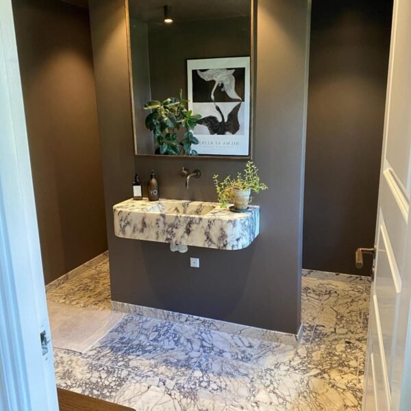 Calacatta Viola Mermer Lavabo – Heykelsi El Yapımı Doğal Taş Banyo Tezgahı