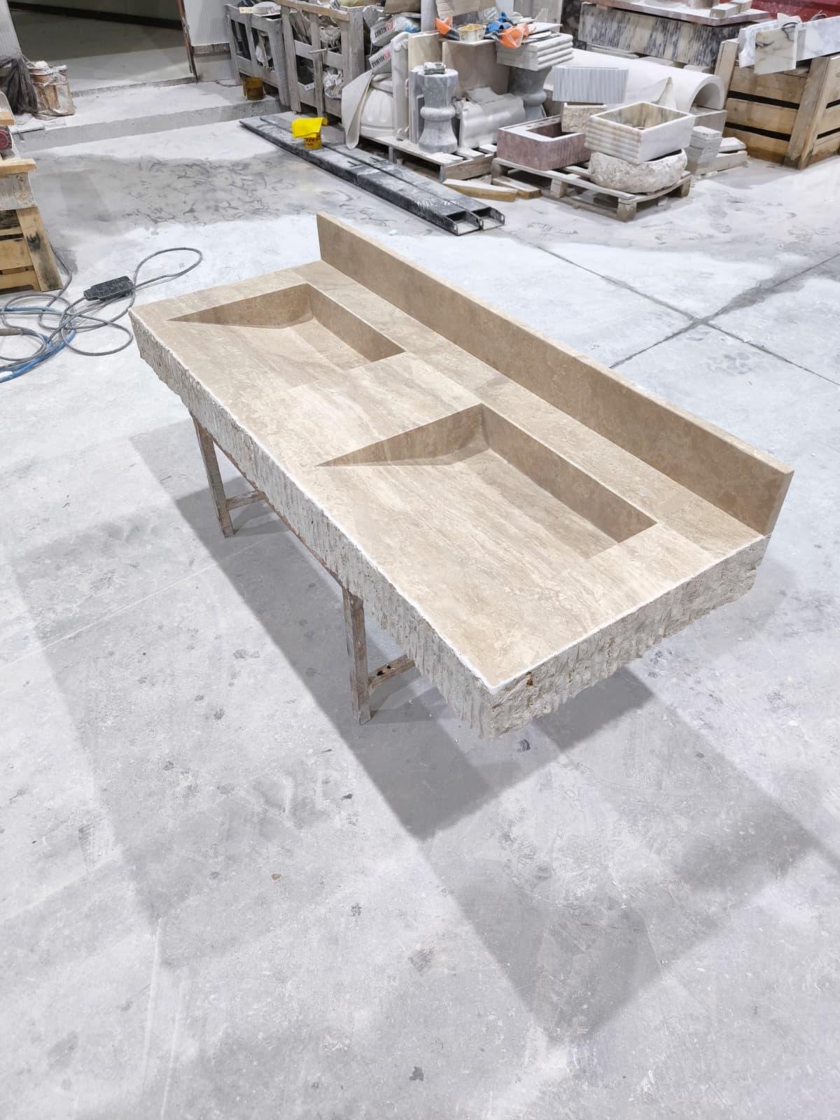 Traverten Çift Lavabo – 62” Rustik Bej Doğal Taş Banyo Tezgahı (Double Basin) - Görsel 5