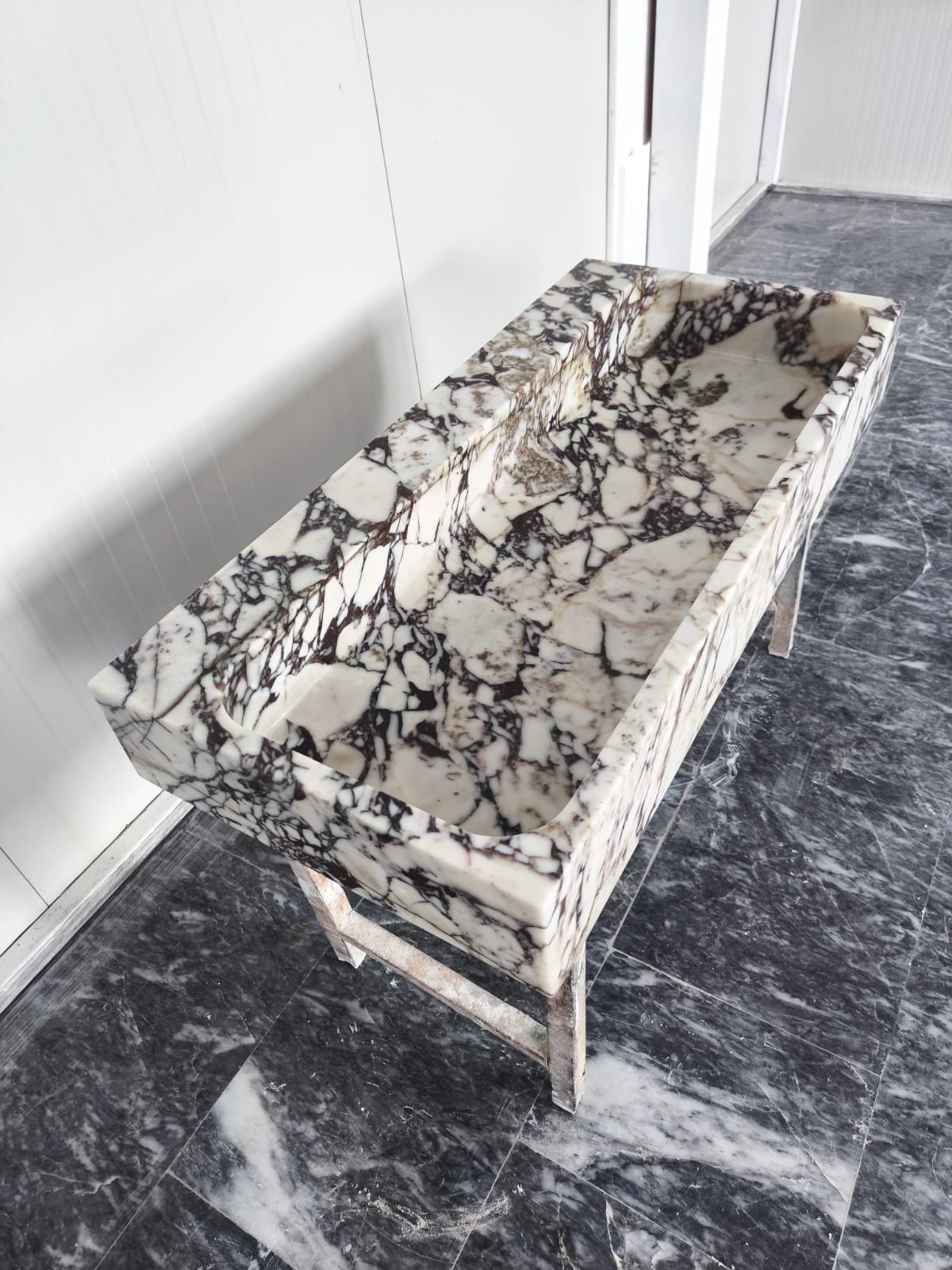 Calacatta Viola Mermer Lavabo Tezgahı – Çift Bataryalı (Double Faucet) Lüks Vanity Top (36") - Görsel 3