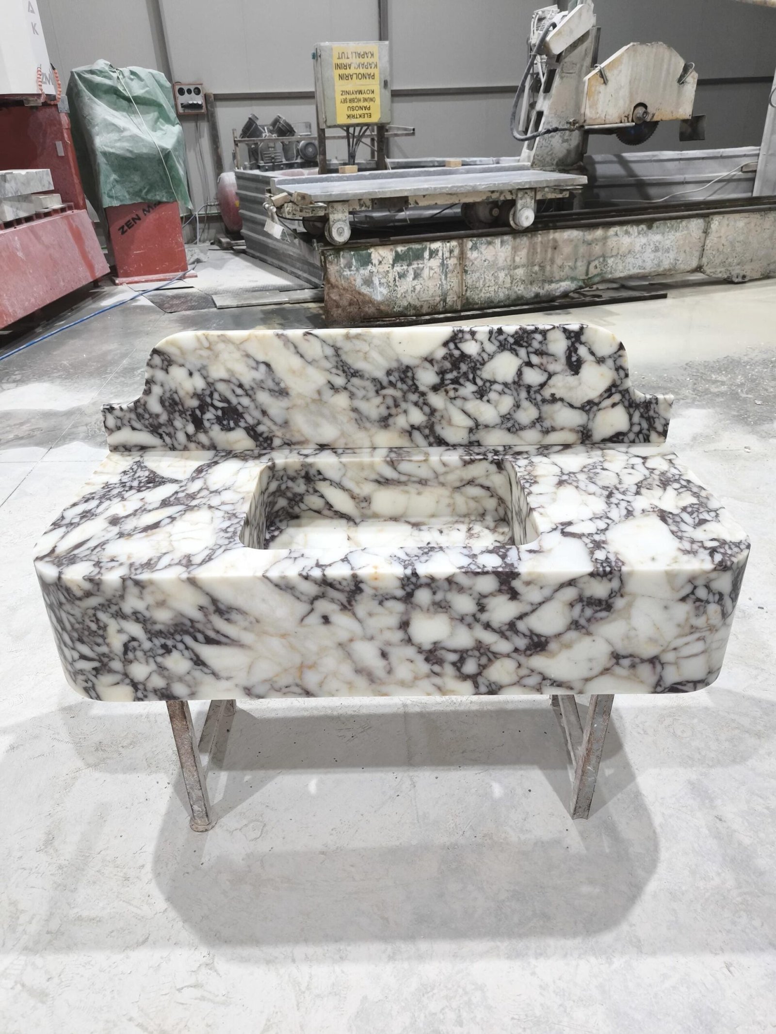 Calacatta Viola Mermer Lavabo – Sırt Panelli (Backsplash) Modern Dikdörtgen Banyo Tezgahı - Görsel 3