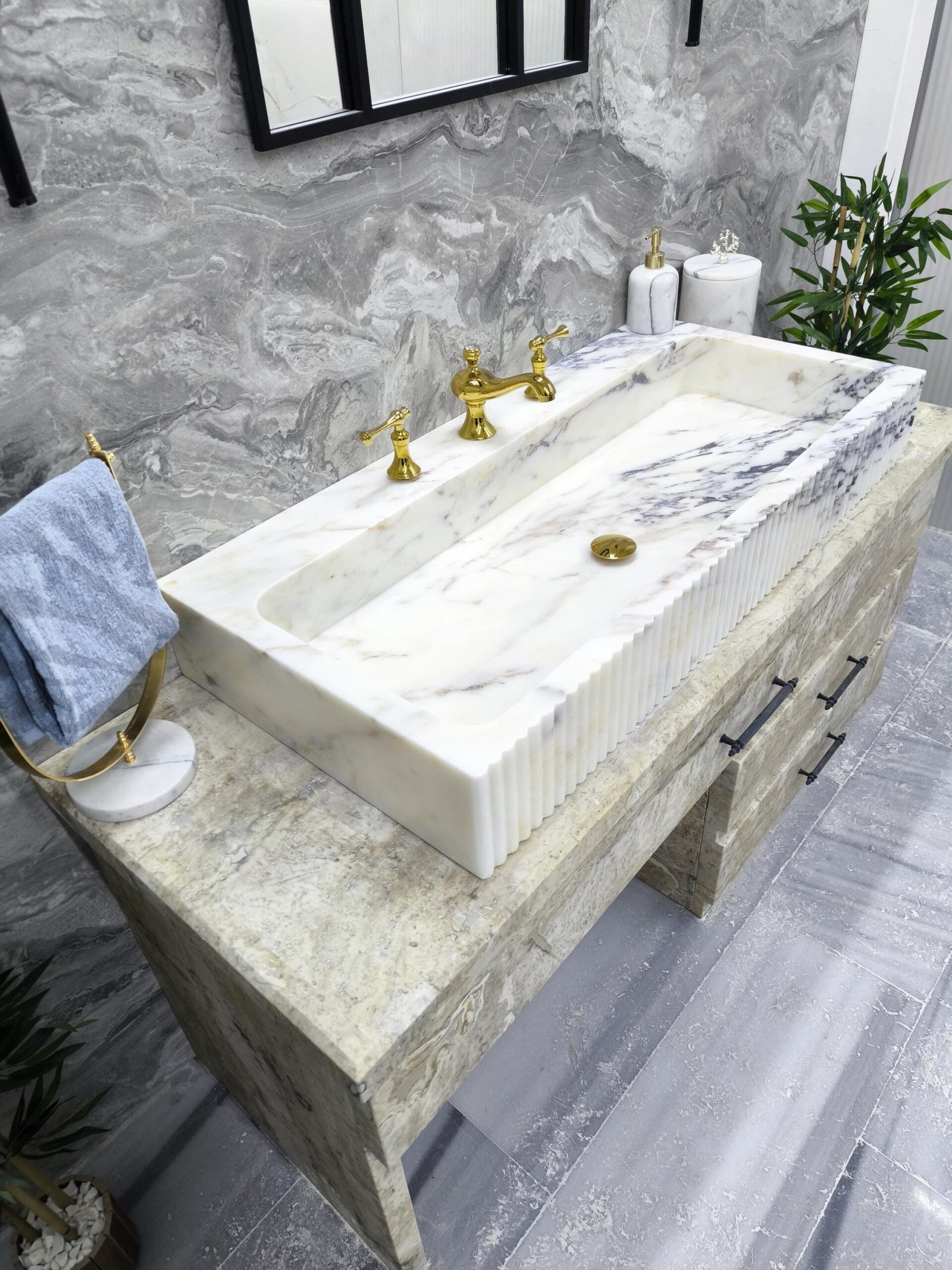 Calacatta Gold Mermer Lavabo – Yivli Uzun Lüks Banyo Tezgahı (40") - Görsel 5