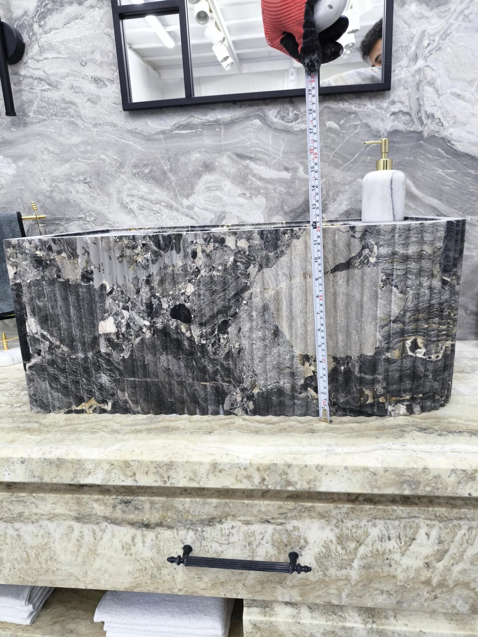 Gri Mermer Lavabo – Yüksek Formlu Dikdörtgen Lüks Banyo Lavabosu (30") - Görsel 10