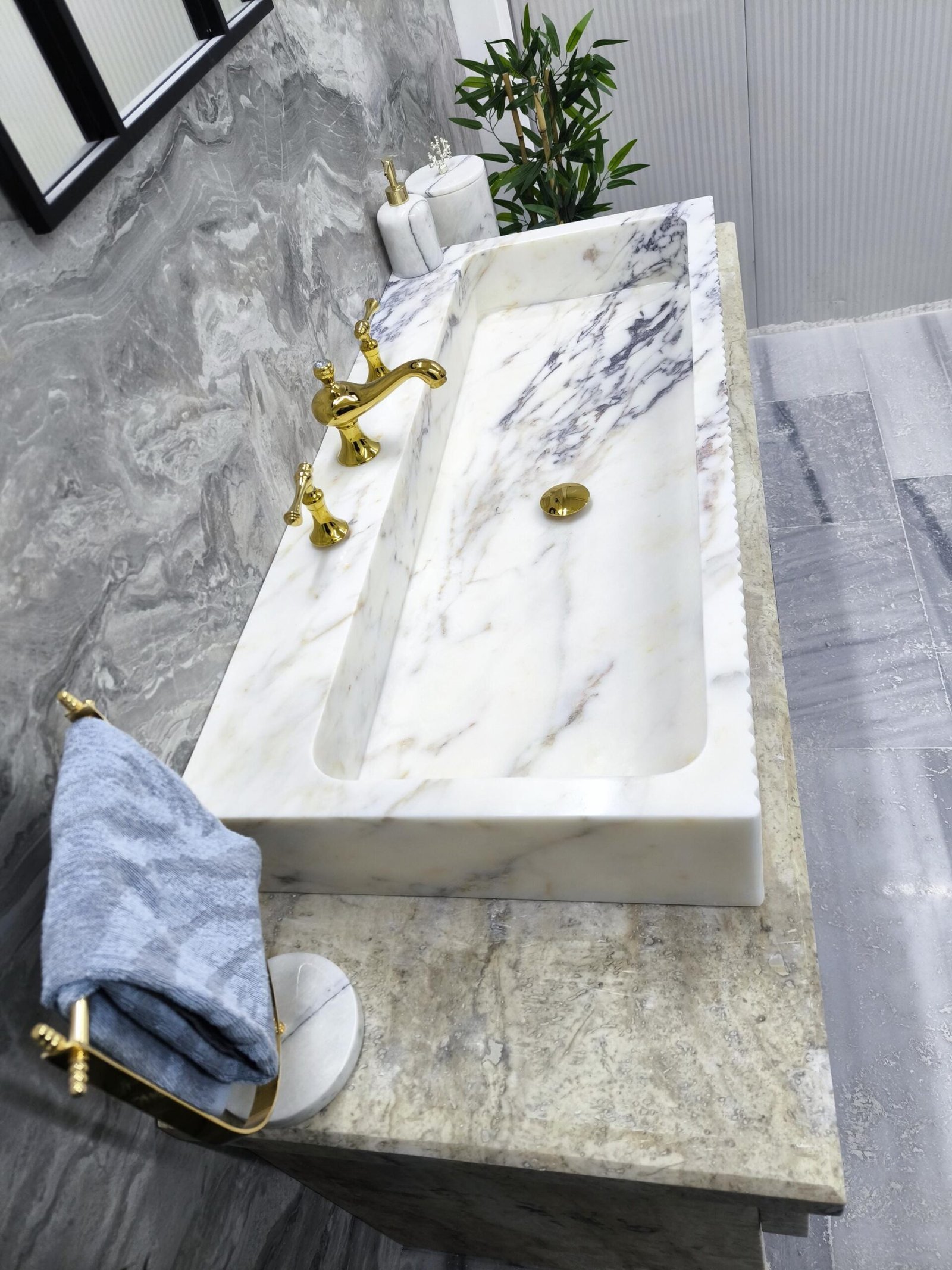 Calacatta Gold Mermer Lavabo – Yivli Uzun Lüks Banyo Tezgahı (40") - Görsel 6