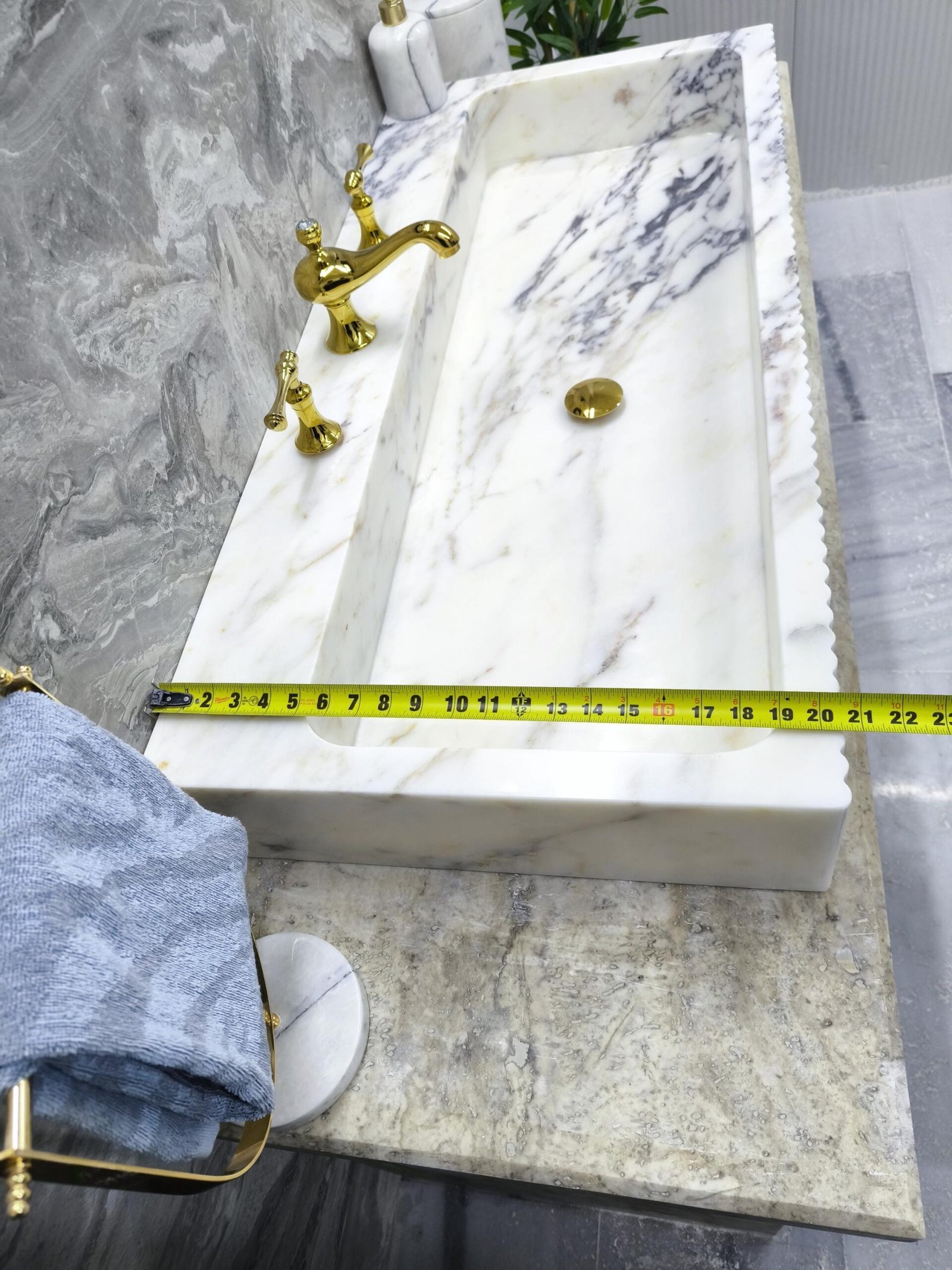 Calacatta Gold Mermer Lavabo – Yivli Uzun Lüks Banyo Tezgahı (40") - Görsel 7