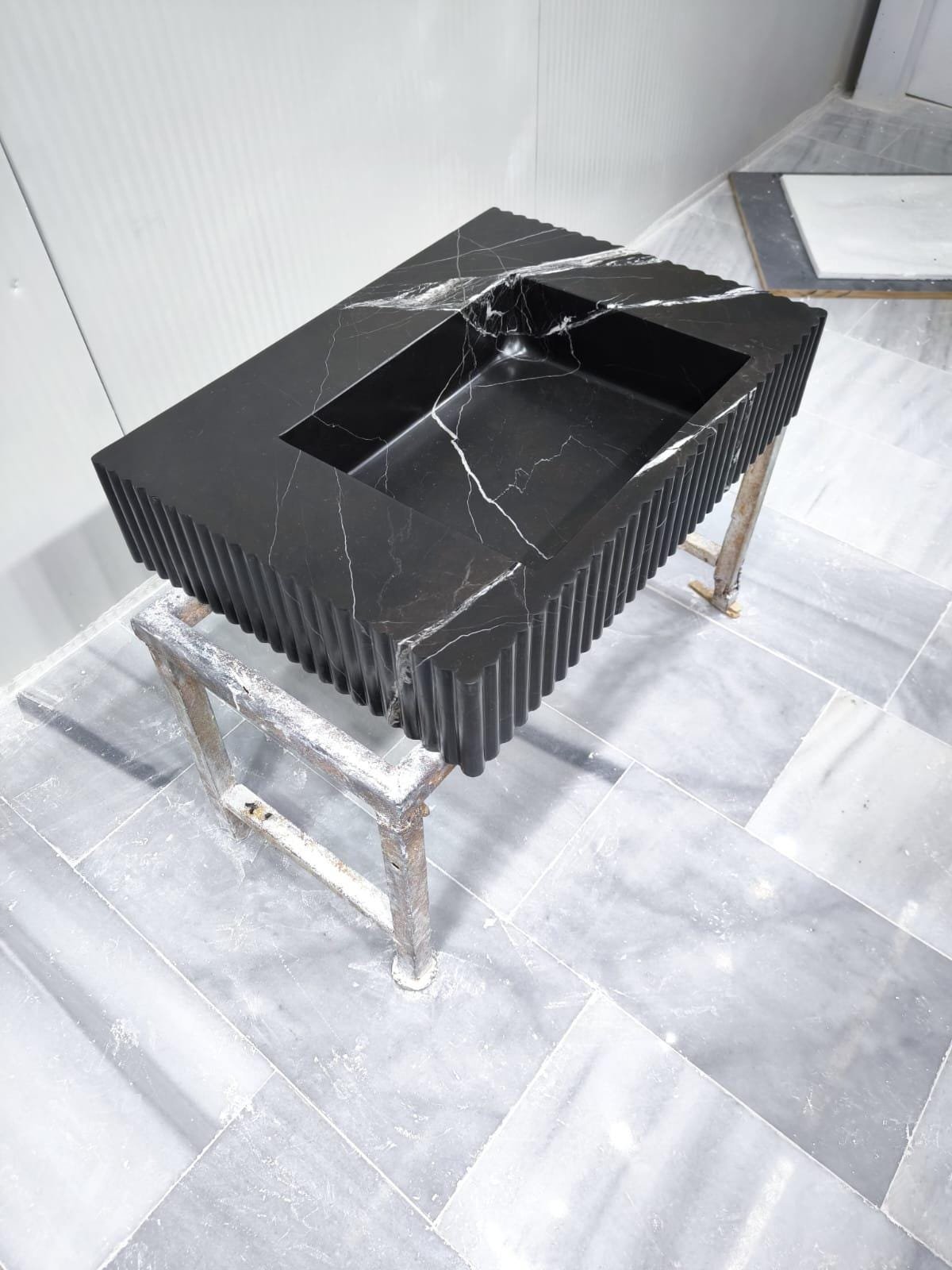 Nero Marquina Mermer Lavabo – Yivli Dikdörtgen Siyah Lüks Banyo Tezgahı - Görsel 10