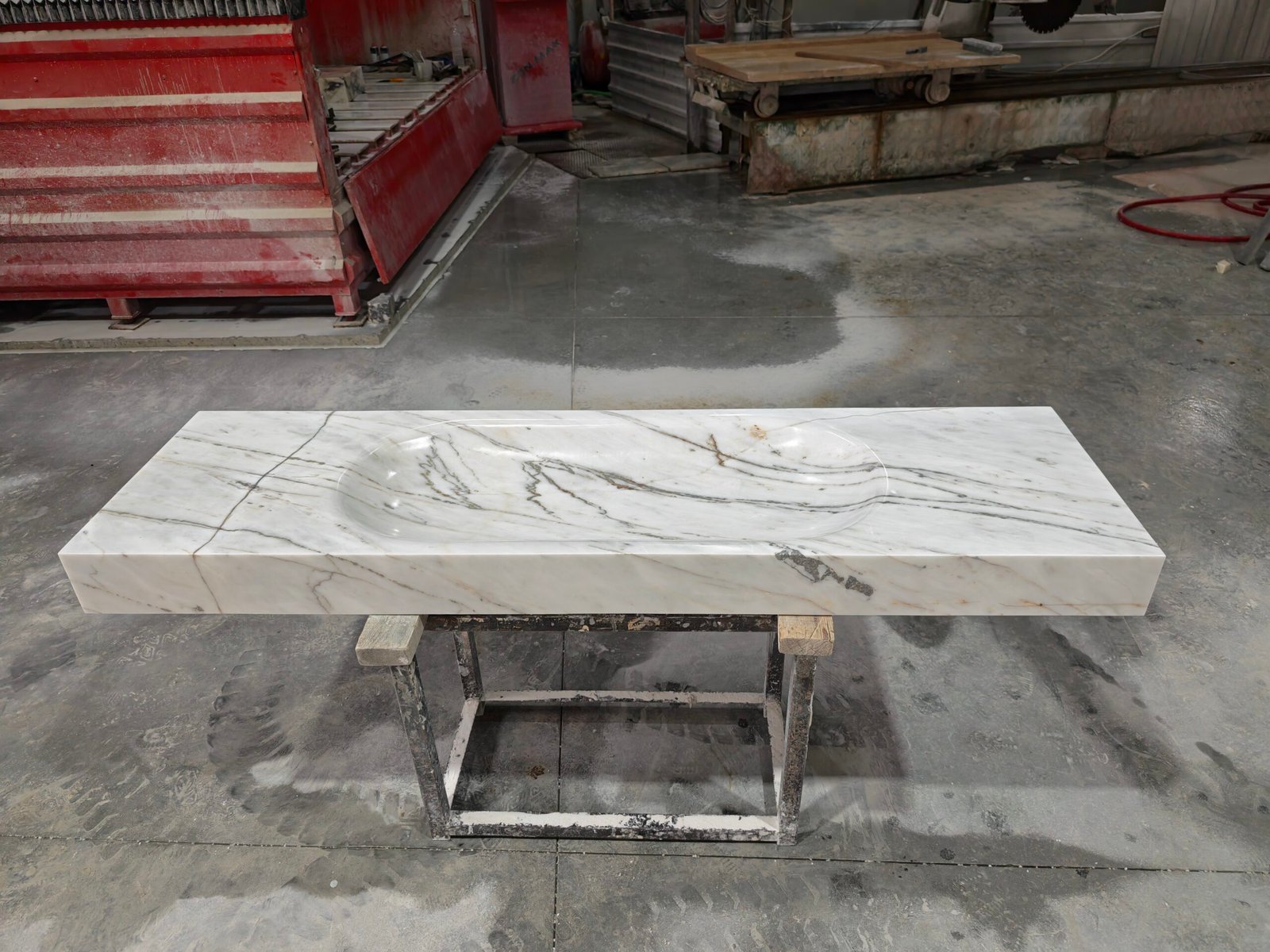 El Yapımı Carrara Mermer Yüzer Banyo Tezgahı ve Entegre Lavabo – 20" x 72" x 5" - Görsel 4